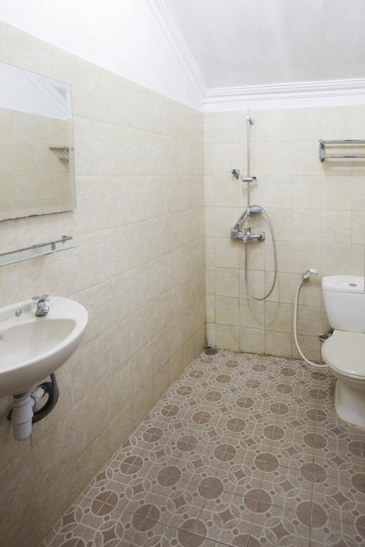Hotel Galuh Anindita Jogjakarta Buitenkant foto